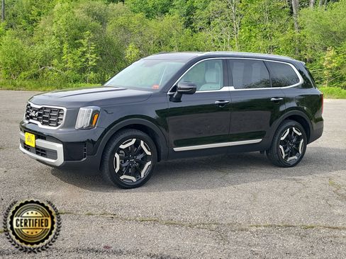 Used 2024 Kia Telluride S AWD/4WD image 1