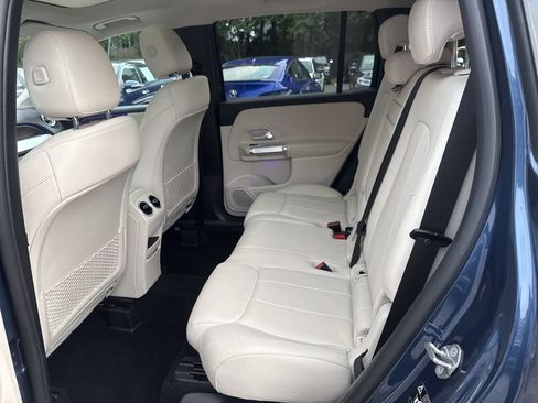 Used 2022 Mercedes-Benz GLB 250 4MATIC w/ Premium Package Lite image 25