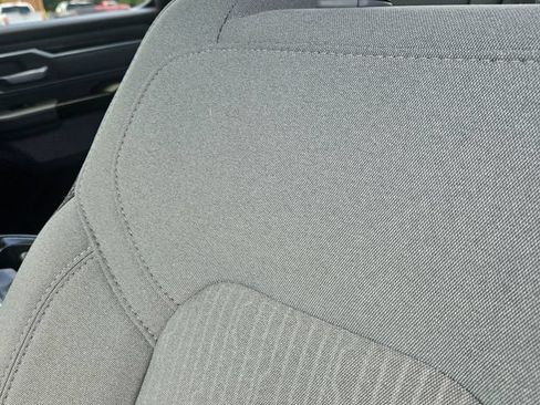 Used 2022 RAM 1500 Big Horn AWD/4WD image 13