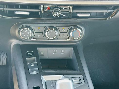 New 2026 Nissan Kicks SV image 23