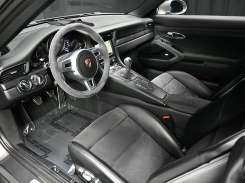 Used 2016 Porsche 911 Carrera 4 GTS AWD/4WD image 54