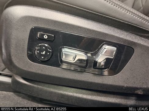 Used 2025 BMW X5 M60i w/ Climate Comfort Package AWD/4WD image 17