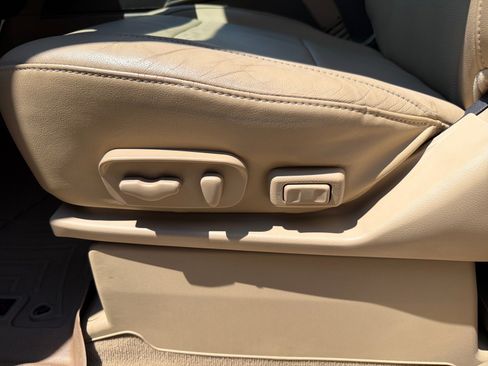 Used 2015 Nissan Armada Platinum AWD/4WD image 11