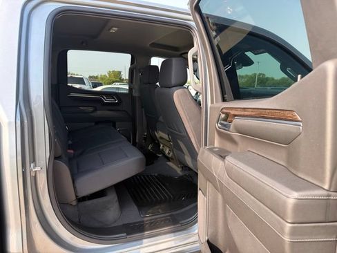 Used 2023 GMC Sierra 1500 Elevation AWD/4WD image 24