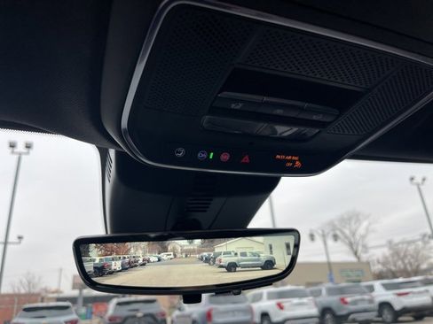 Certified 2025 Chevrolet Traverse RS w/ LPO, Floor Liner Package image 29