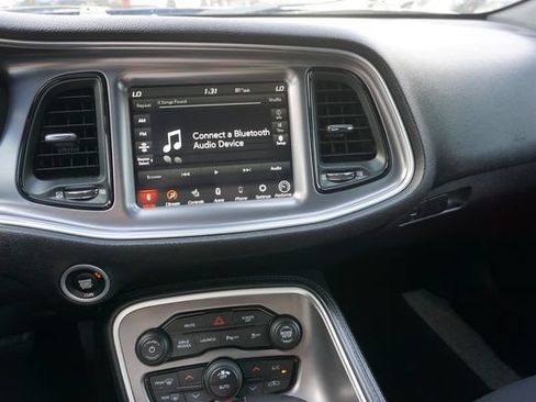 Used 2021 Dodge Challenger R/T Scat Pack RWD image 4