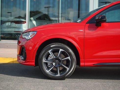 New 2025 Audi Q3 2.0T Premium Plus image 2