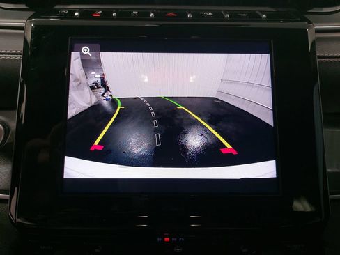 Used 2023 Jeep Grand Cherokee L Laredo image 26