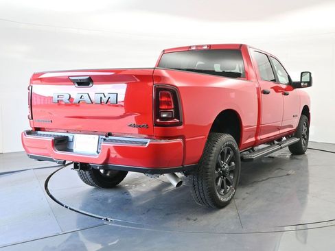 Used 2026 RAM 2500 Big Horn AWD/4WD image 5