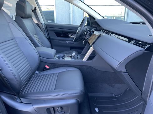 Certified 2024 Land Rover Discovery Sport S image 15