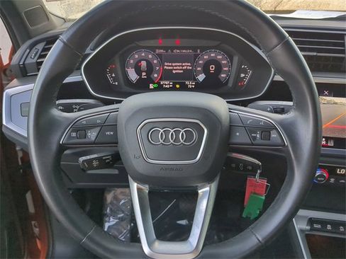 Used 2022 Audi Q3 2.0T Premium Plus image 30