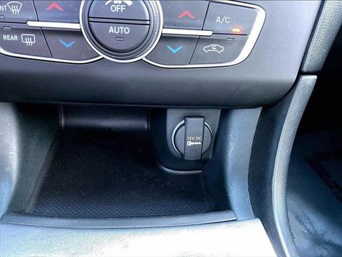 Used 2019 Dodge Charger Scat Pack w/ Daytona Edition Group image 25