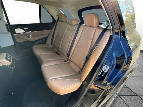 New 2026 Mercedes-Benz GLE 580 4MATIC image 13