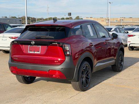 New 2026 Nissan Kicks SR w/ SR Premium Package image 5