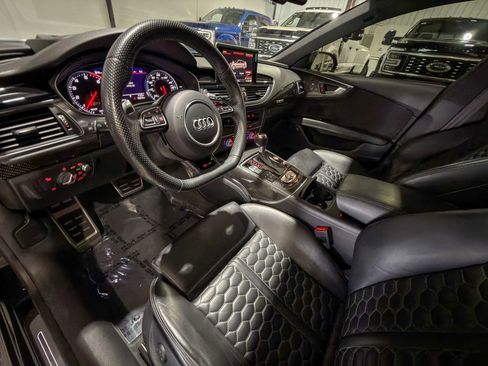 Used 2017 Audi RS 7 Prestige w/ Carbon-Optic Package AWD/4WD image 16