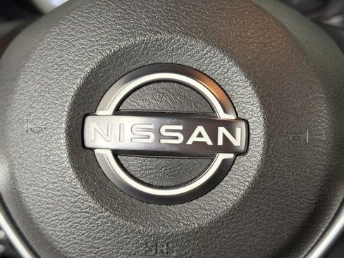 Used 2023 Nissan Kicks SR FWD image 22