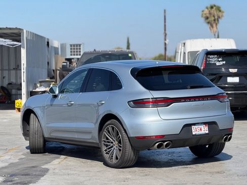 Used 2021 Porsche Macan S AWD/4WD image 2
