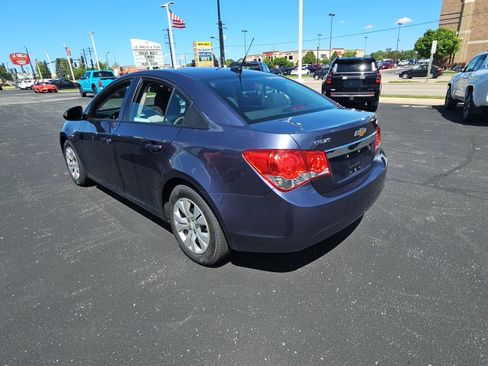 Used 2014 Chevrolet Cruze LS FWD image 5