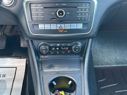 Used 2018 Mercedes-Benz GLA 250 image 20