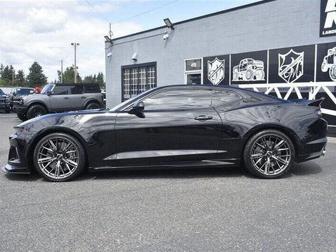 Used 2023 Chevrolet Camaro ZL1 image 2