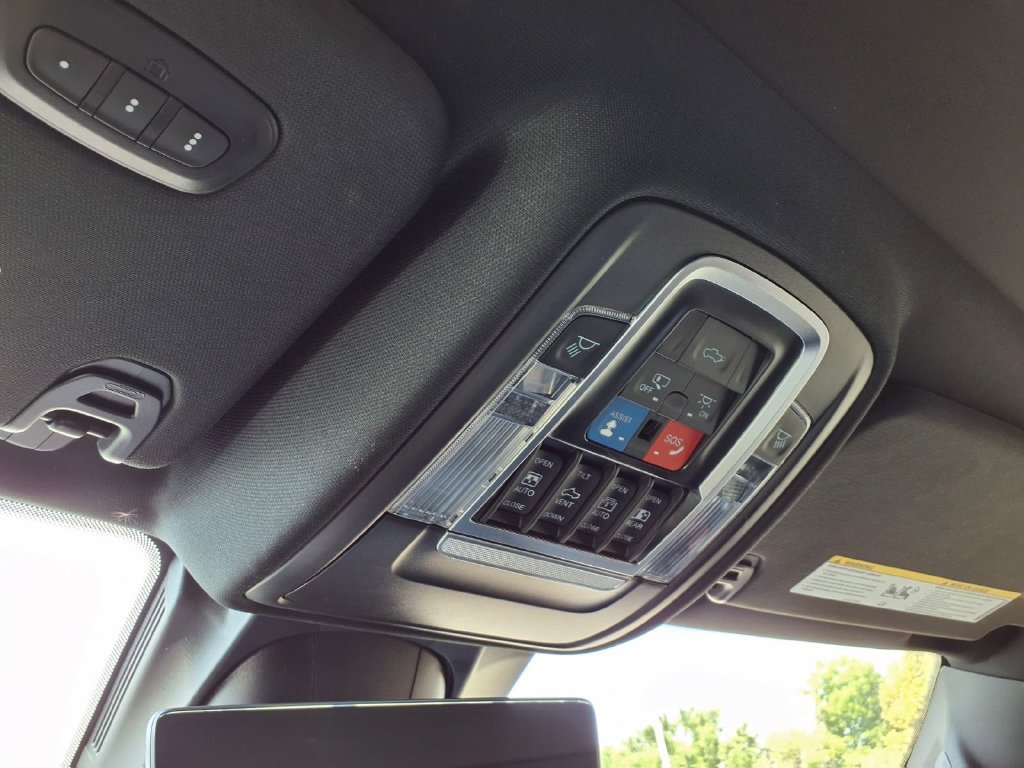 Used 2022 RAM 1500 TRX w/ TRX Level 2 Equipment Group AWD/4WD image 9