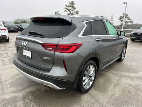 Used 2022 INFINITI QX50 Luxe image 5