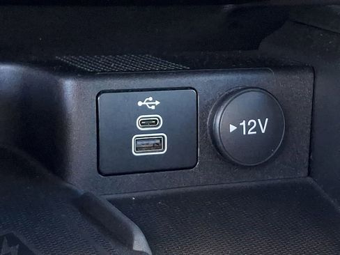 Used 2024 Ford Escape Platinum image 26