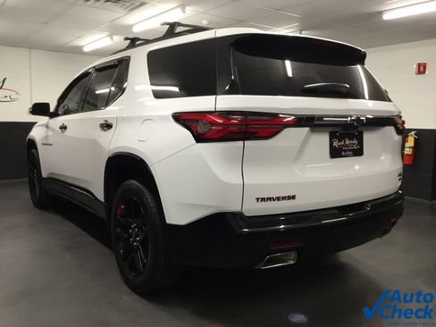 Used 2022 Chevrolet Traverse Premier w/ Redline Edition AWD/4WD image 8