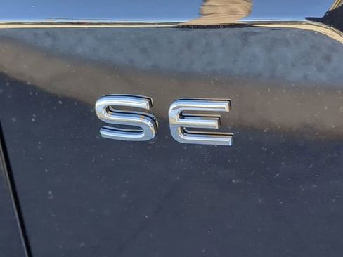 New 2026 Volkswagen Atlas SE image 9