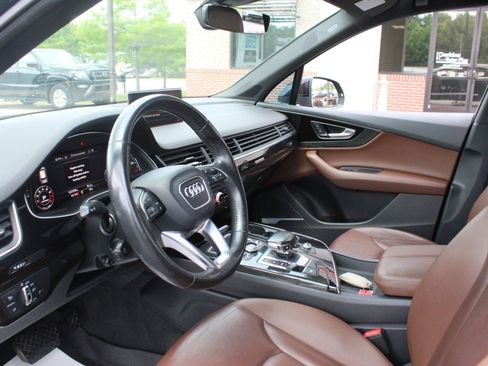 Used 2017 Audi Q7 3.0T Premium Plus AWD/4WD image 12
