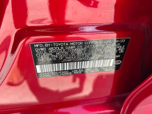 Used 2023 Lexus IS 500 RWD image 10