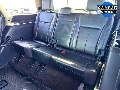 Used 2021 Ford Expedition XLT image 16