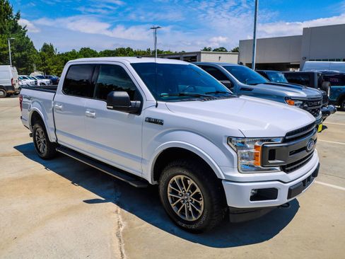 Used 2018 Ford F150 XLT w/ Equipment Group 302A Luxury AWD/4WD image 2