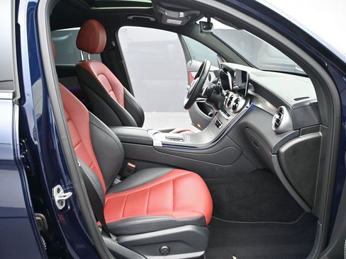 Used 2022 Mercedes-Benz GLC 300 4MATIC Coupe image 21