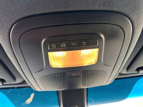 Used 2025 Mercedes-Benz Sprinter 2500 image 15
