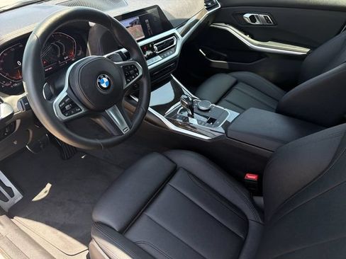 Used 2020 BMW 330i Sedan w/ M Sport Package RWD image 11