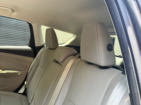 Used 2017 Ford Escape SE AWD/4WD image 31