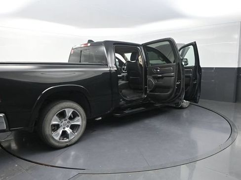 Used 2021 RAM 1500 Laramie AWD/4WD image 37