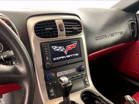 Used 2005 Chevrolet Corvette Convertible w/ Preferred Equipment Group RWD image 8