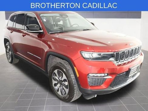 Used 2023 Jeep Grand Cherokee 4WD 4xe image 9