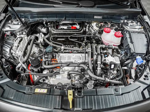 Certified 2025 Mercedes-Benz EQB 250+ image 3