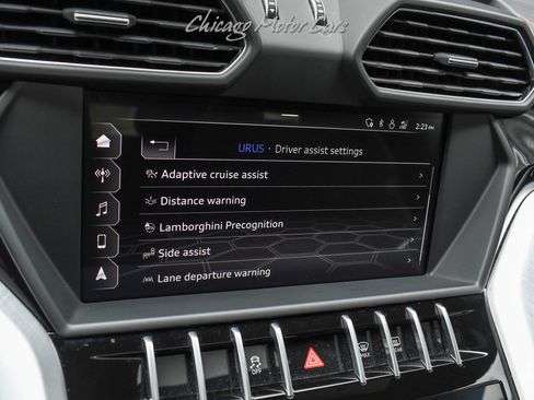 Used 2019 Lamborghini Urus image 14