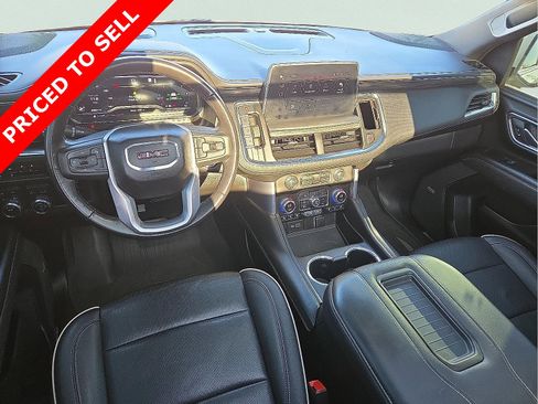 Used 2023 GMC Yukon SLT image 12