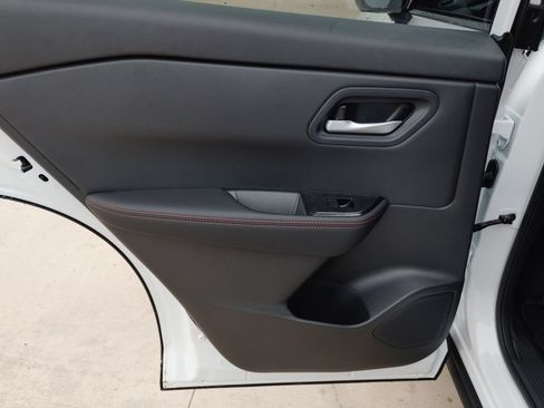 New 2026 Nissan Rogue SV AWD/4WD image 10