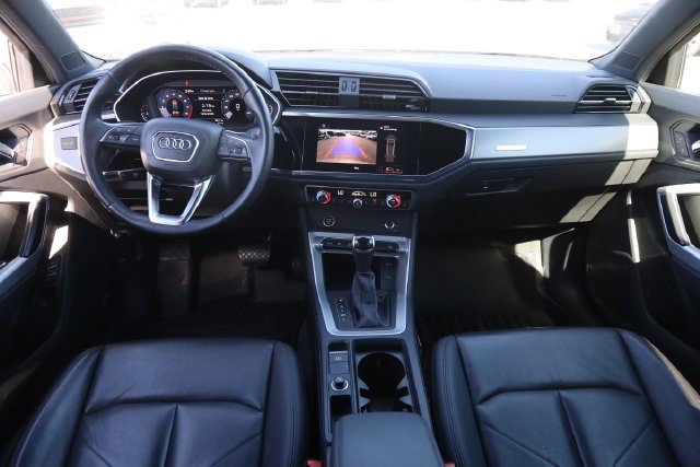 Used 2022 Audi Q3 2.0T Premium AWD/4WD image 17