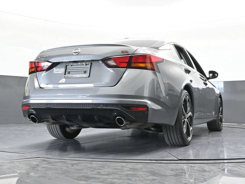 Used 2024 Nissan Altima 2.5 SR FWD image 55