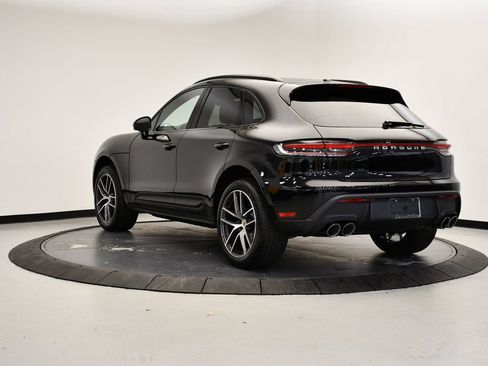 Certified 2026 Porsche Macan AWD/4WD image 3