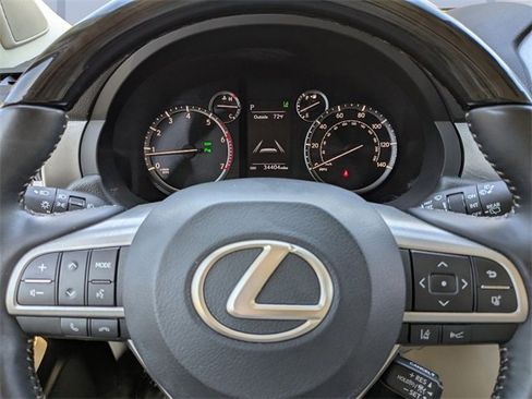 Used 2022 Lexus GX 460 Premium image 32