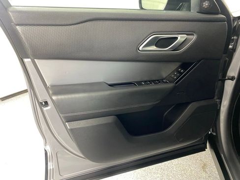 Used 2021 Land Rover Range Rover Velar R-Dynamic S AWD/4WD image 11