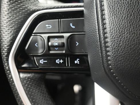 Used 2023 Toyota Tundra Platinum image 26